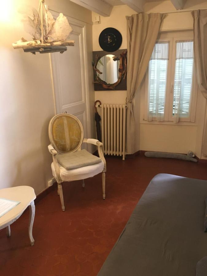 Appartement De Charme Suquet 戛纳 外观 照片